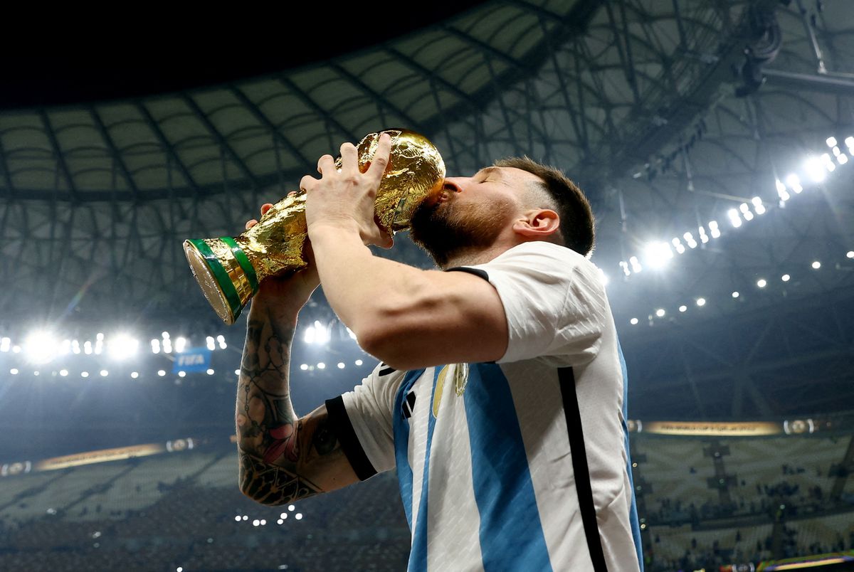 Review FCO : Lionel Messi 23TOTY – GOAT của bóng đá thế giới