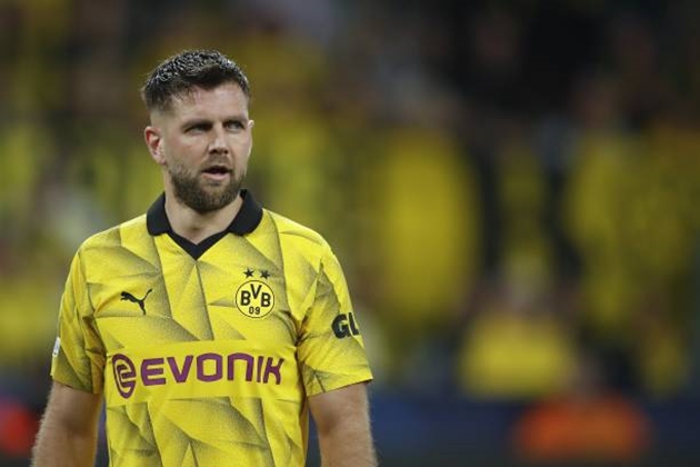 Niclas Fullkrug phản ứng ra sao sau khi giúp Dortmund đánh bại PSG?