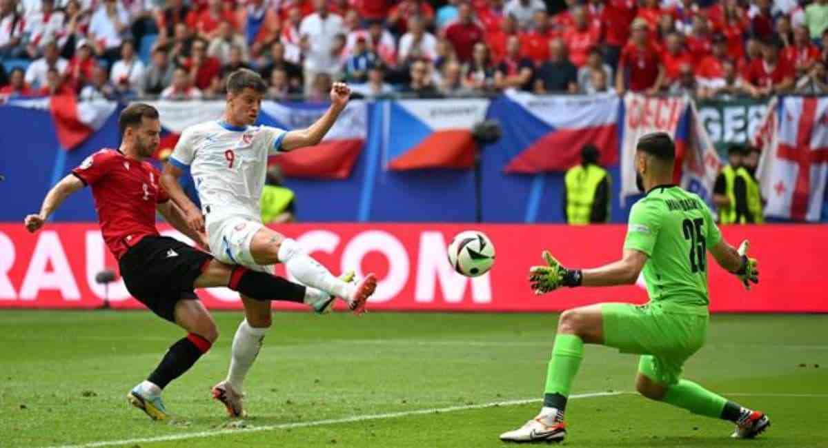 Đội hình ra sân Séc vs Thổ Nhĩ Kỳ – Ưu tiên thế trận an toàn