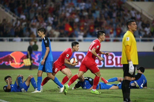 Sao tuyển Việt Nam thừa nhận sai lầm sau khi để thủng lưới 2 bàn